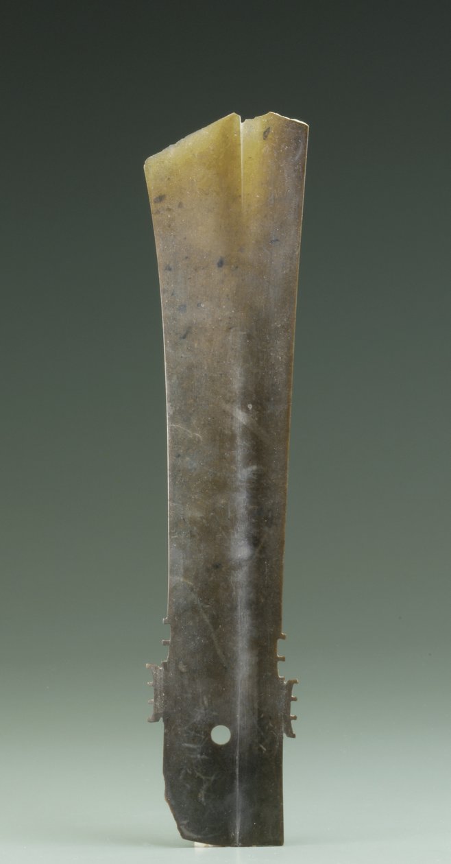 Çatallı keski (zhang), Qijia Kültürü, MÖ 2500-2000 dolayları (yeşim) by Neolithic Period Chinese School