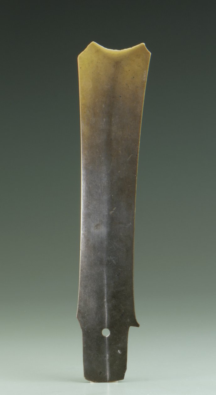Çatallı keski (zhang), Qijia Kültürü, MÖ 2500-2000 dolayları (yeşim) by Neolithic Period Chinese School