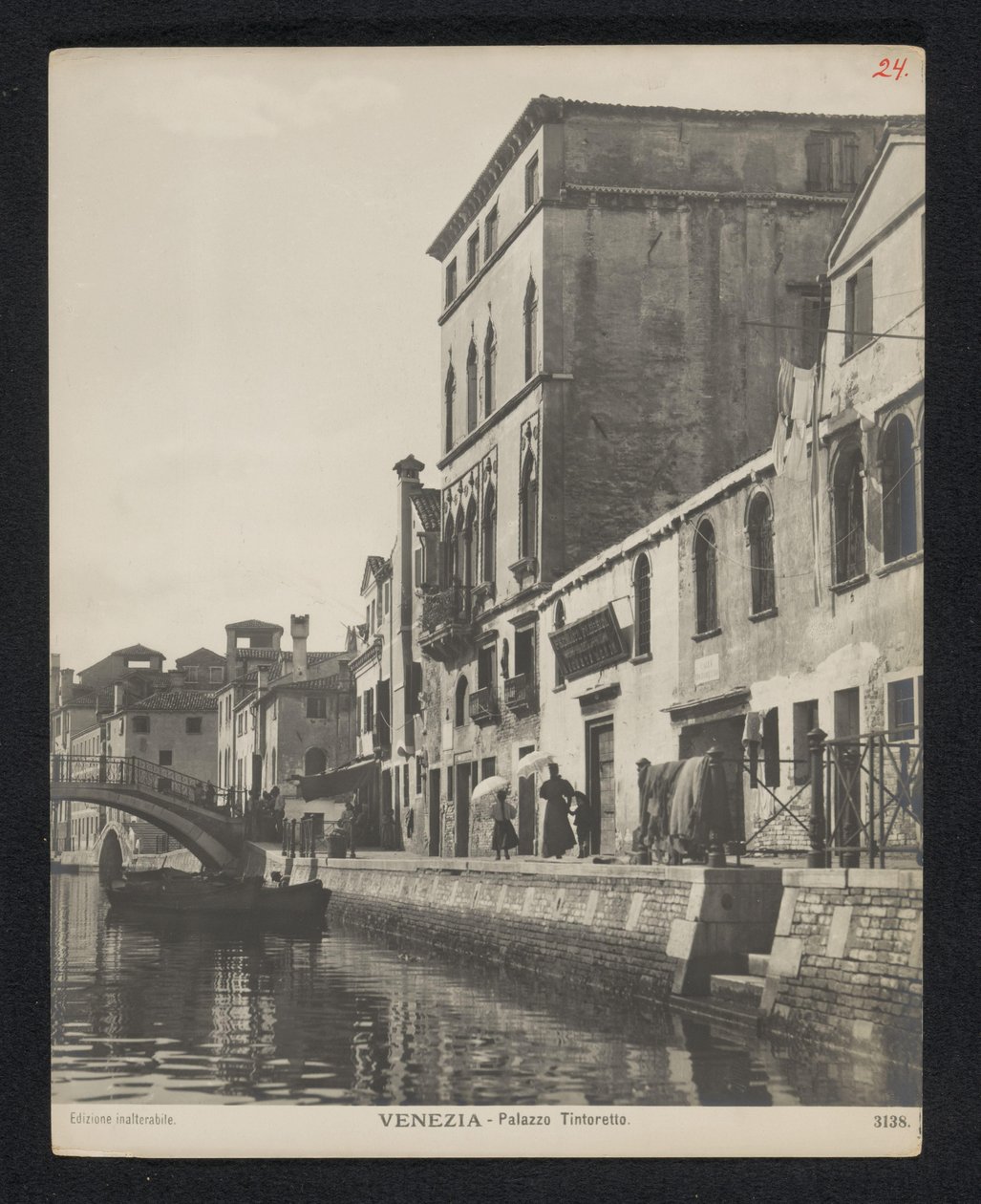 Tintoretto'nun Venedik Venezia'daki evinin dışı - Palazzo Tintoretto (nesne üzerindeki başlık) by Neue Photographische Gesellschaft