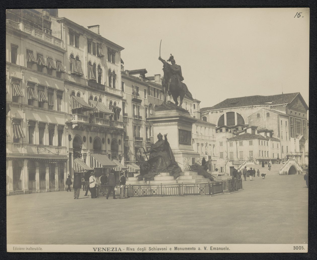 Riva degli Schiavoni te Venetië, Victor Emmanuel II van Italië ile bir araya geldi Venedik - Riva degli Schiavoni ve Anıtı. V. Emanuele (nesne üzerindeki başlık) by Neue Photographische Gesellschaft