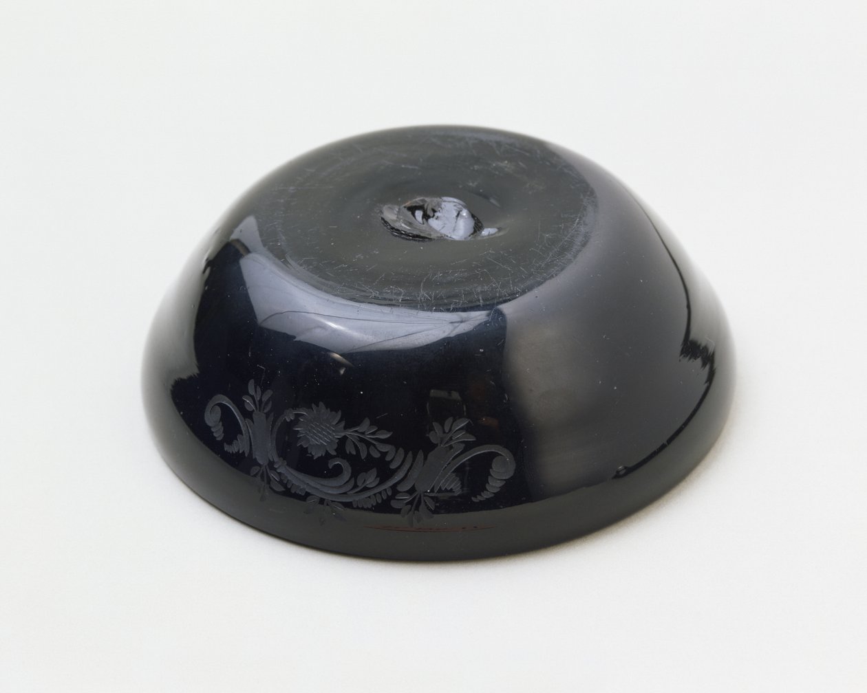 Şekerlik Kapağı by New Bremen Glass Manufactory