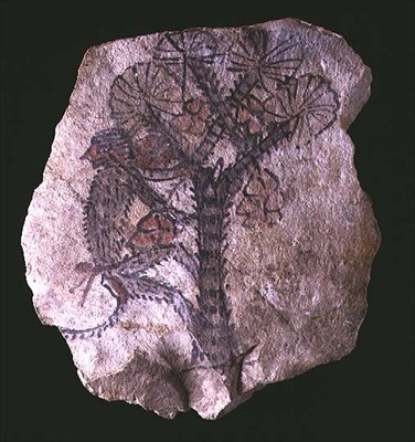 Bir ağaca tırmanan bir maymunu tasvir eden Ostracon by New Kingdom Egyptian