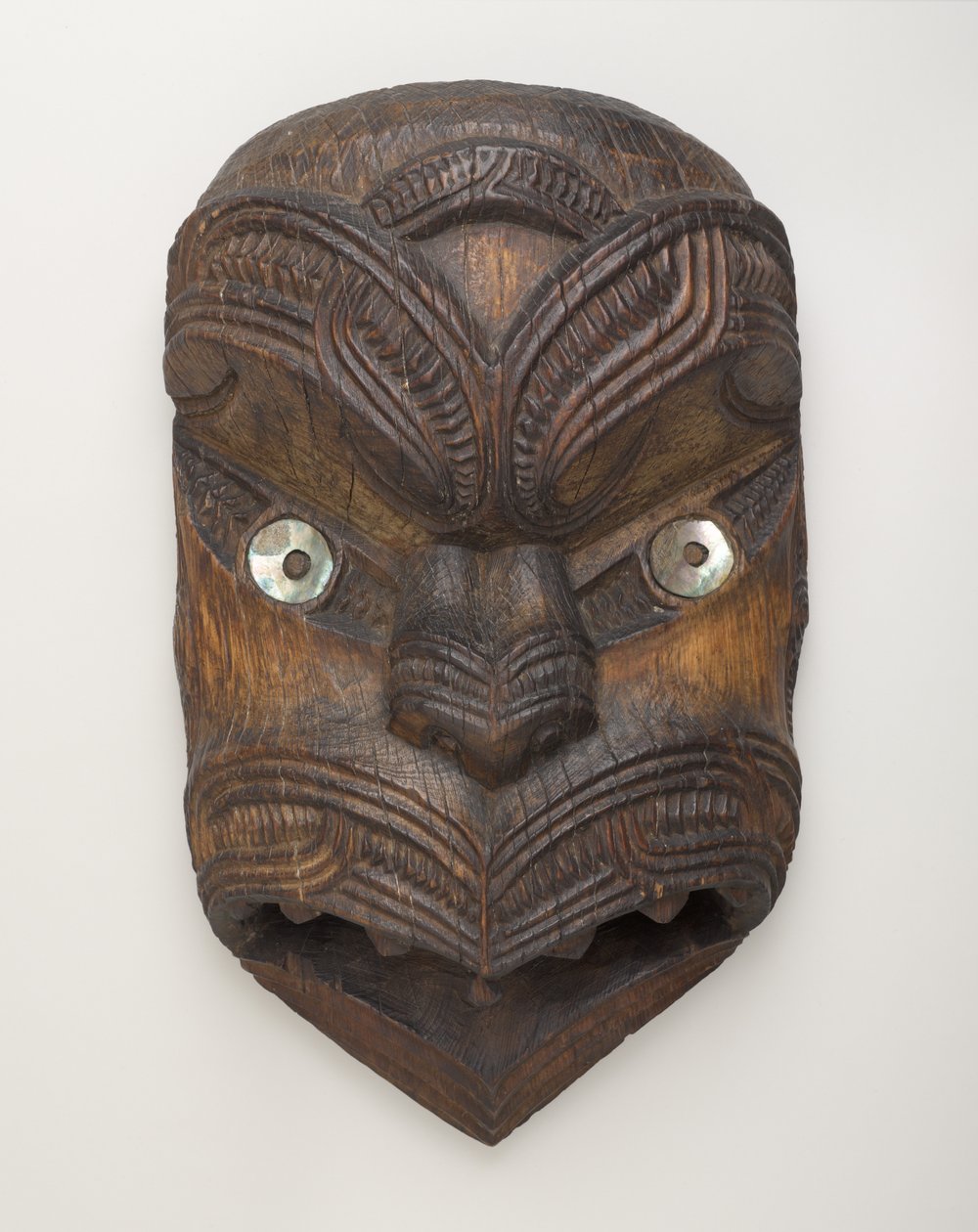 Gable Mask (Koruru), Gisborne, Kuzey Adası