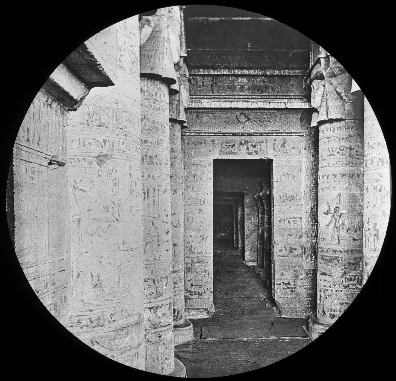 Dendera Tapınağı