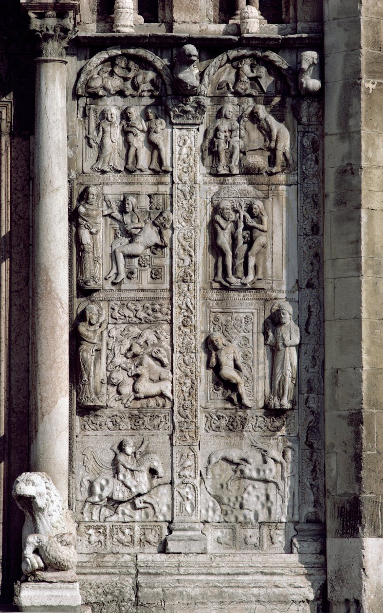 Batı sundurmasının güney tarafından detay, c.1120-38 taş bkz. 136520 ve 136522 by Nicholaus