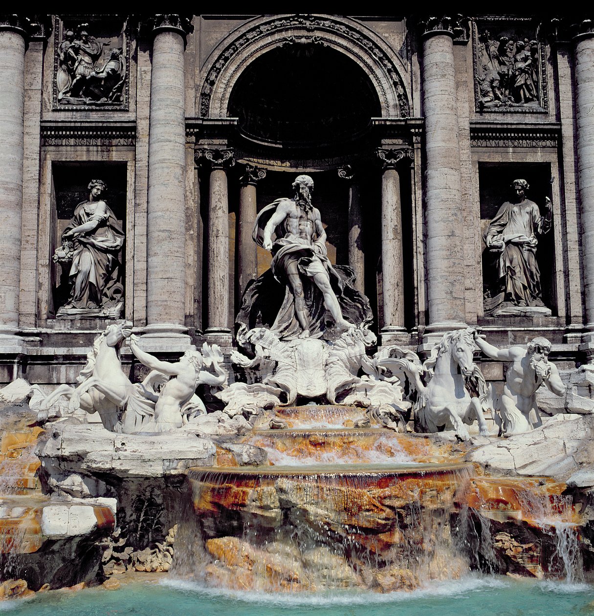 Trevi Çeşmesi, inşa 1732-62 (mermer) by Nicola Salvi
