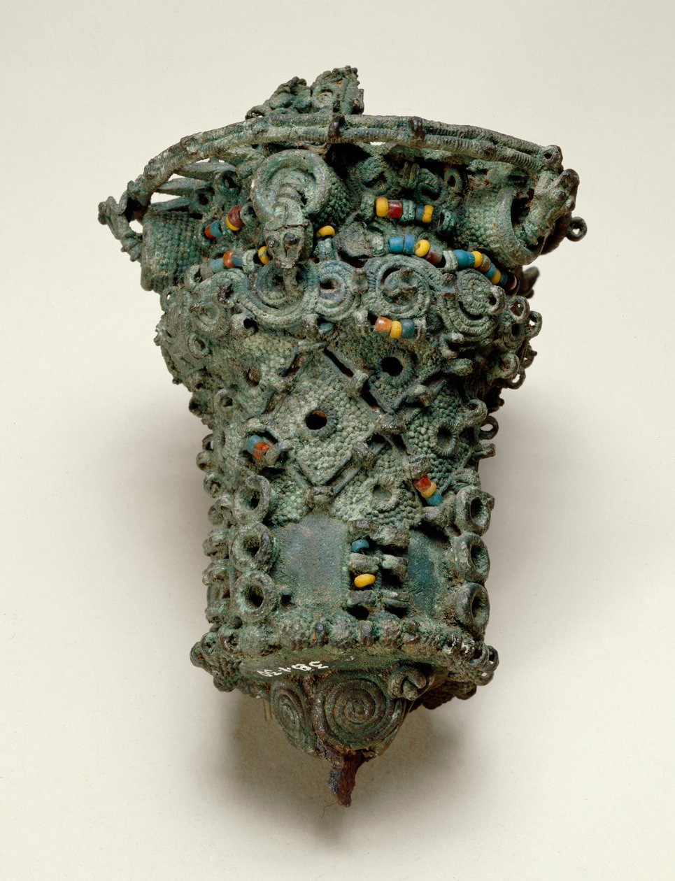 Kurmay başkanı, Igbo-Ukwu, 9. - 10. yüzyıl (kurşunlu bronz) by Nigerian