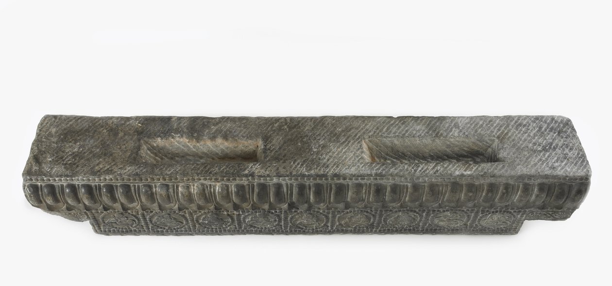 Bir cenaze kanepesinin kornişi (kireçtaşı) by Northern Qi Dynasty Chinese Scool