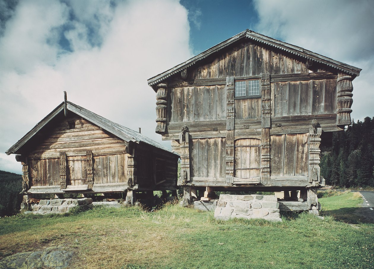 Köylü evleri, inşa tarihi 1712 by Norwegian School