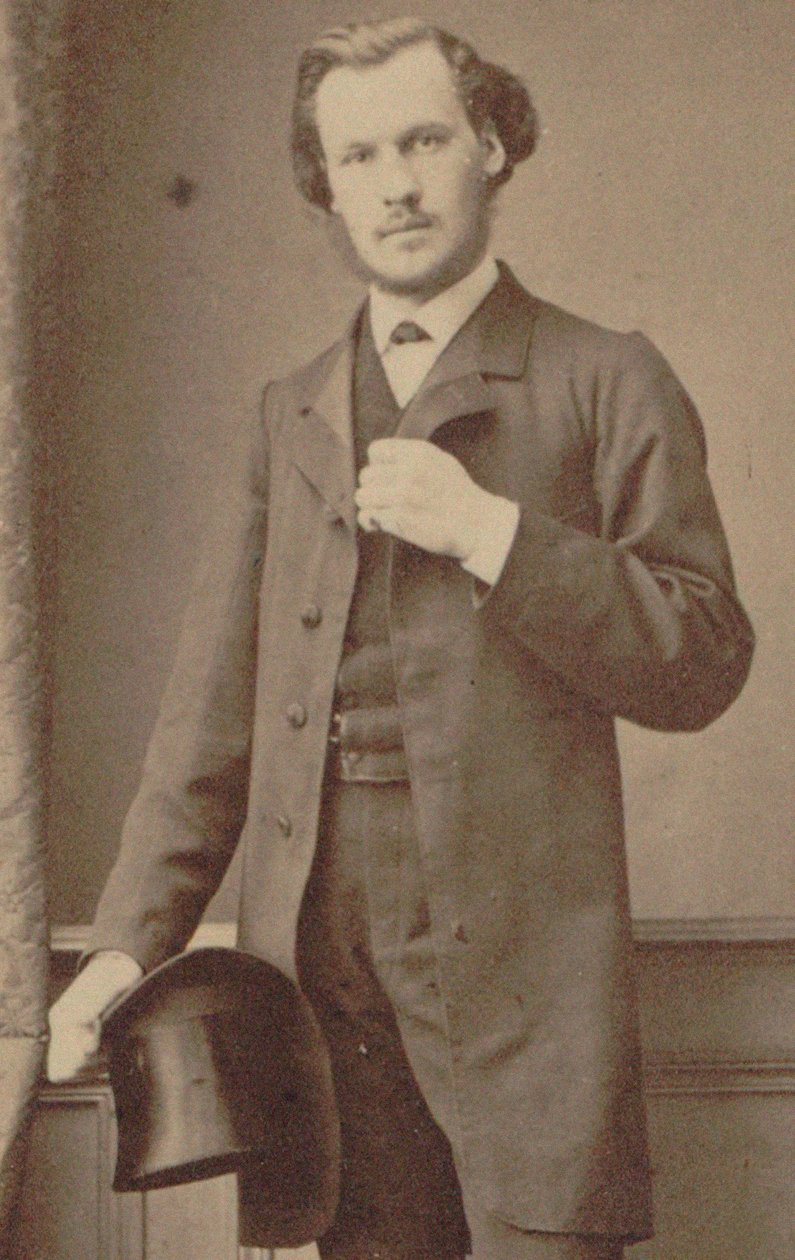 Besteci Charles Lenepveu