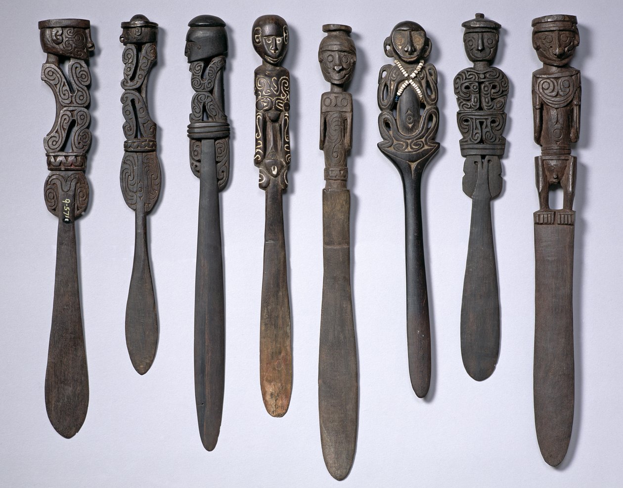 Kireç Spatula, Papua Yeni Gine (ahşap) by Oceanic