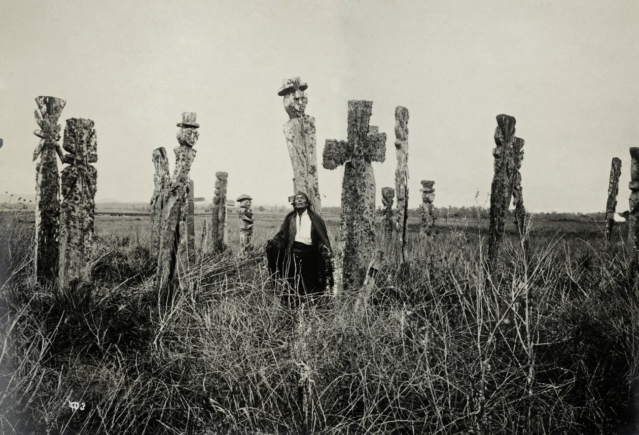 Mezarlıkta dua, Araucano, Şili (jelatin gümüş baskı) by Oder W. Heffer