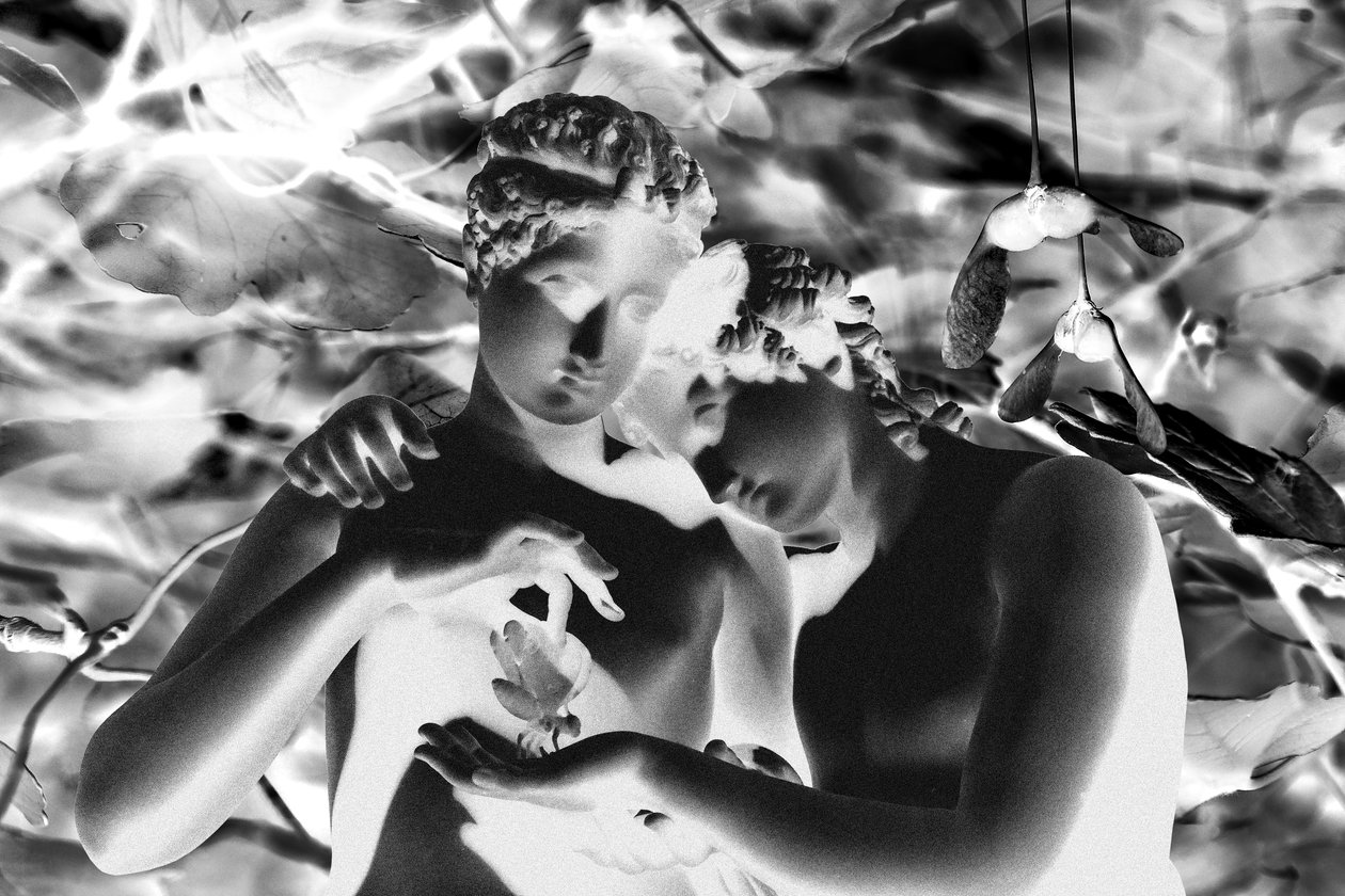 Amore e Psiche, 2019 (dijital karışık medya) by Olivia Gozzano