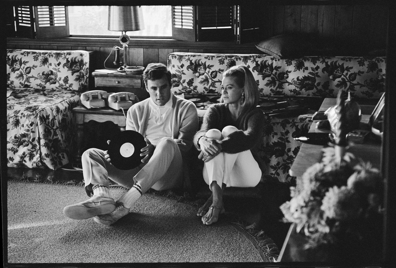 Burt Bacharach evde Angie Dickinson ile by Orlando Suero