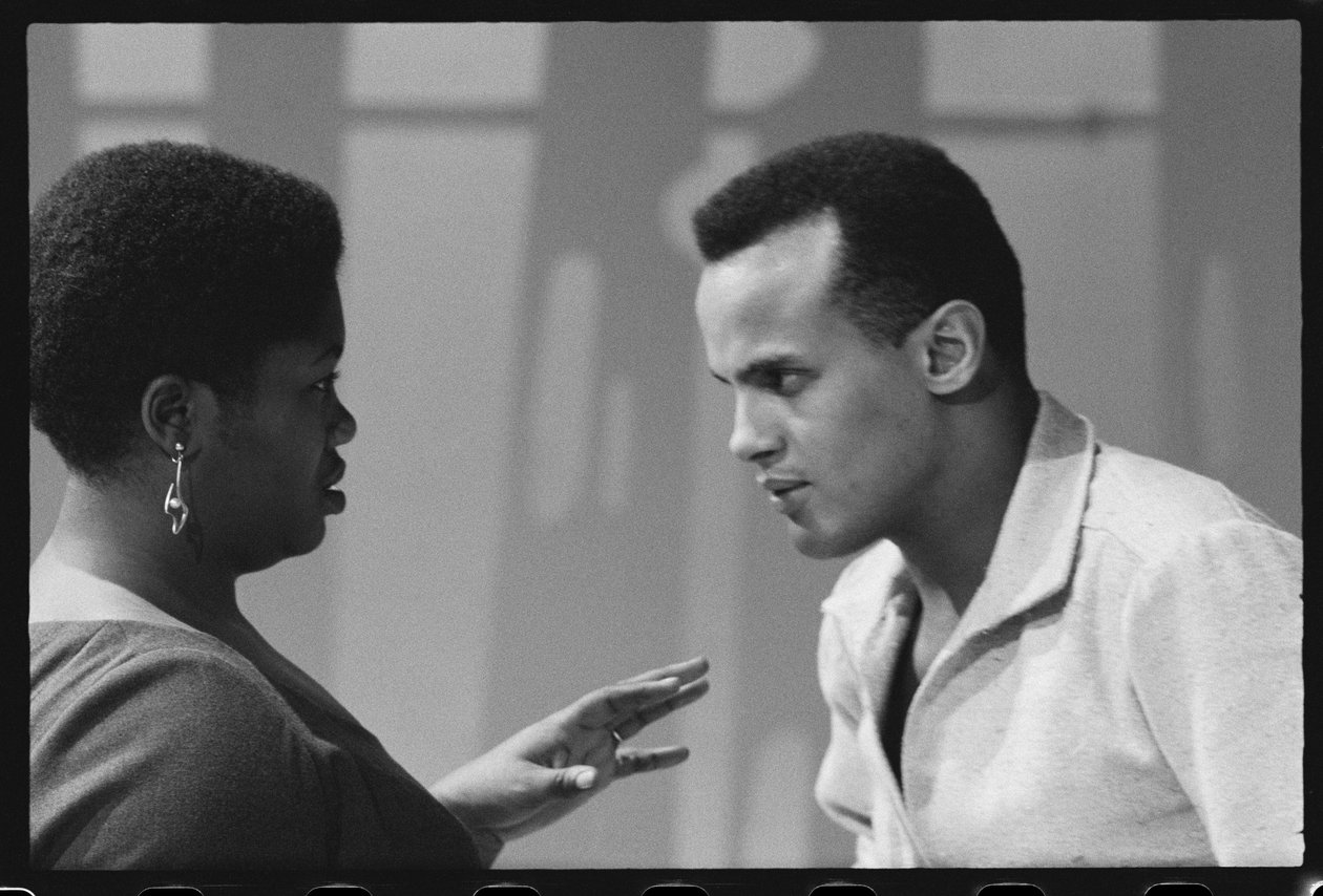 Harry Belafonte, Odetta ile özel televizyon setinde by Orlando Suero