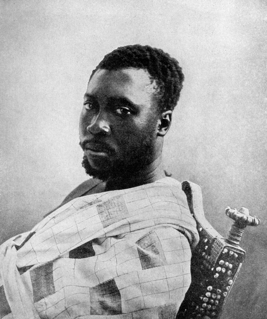 Prempeh, Ashanti krallarının sonuncusu, Gana, 1922. by P. A. McCann