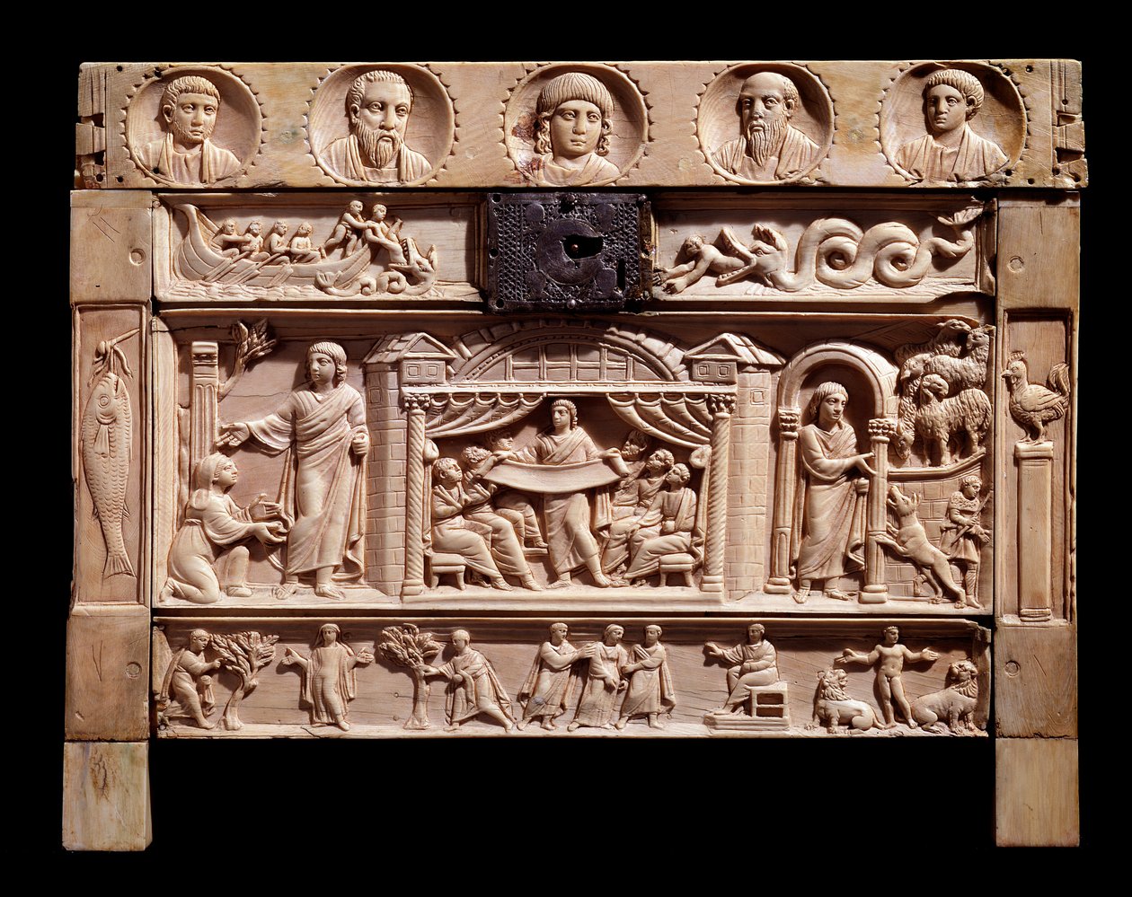 Eski ahit sahnelerini temsil eden kabartmalı rölyef. Santa Giulia manastırından, 4. yüzyıl by Paleo Christian