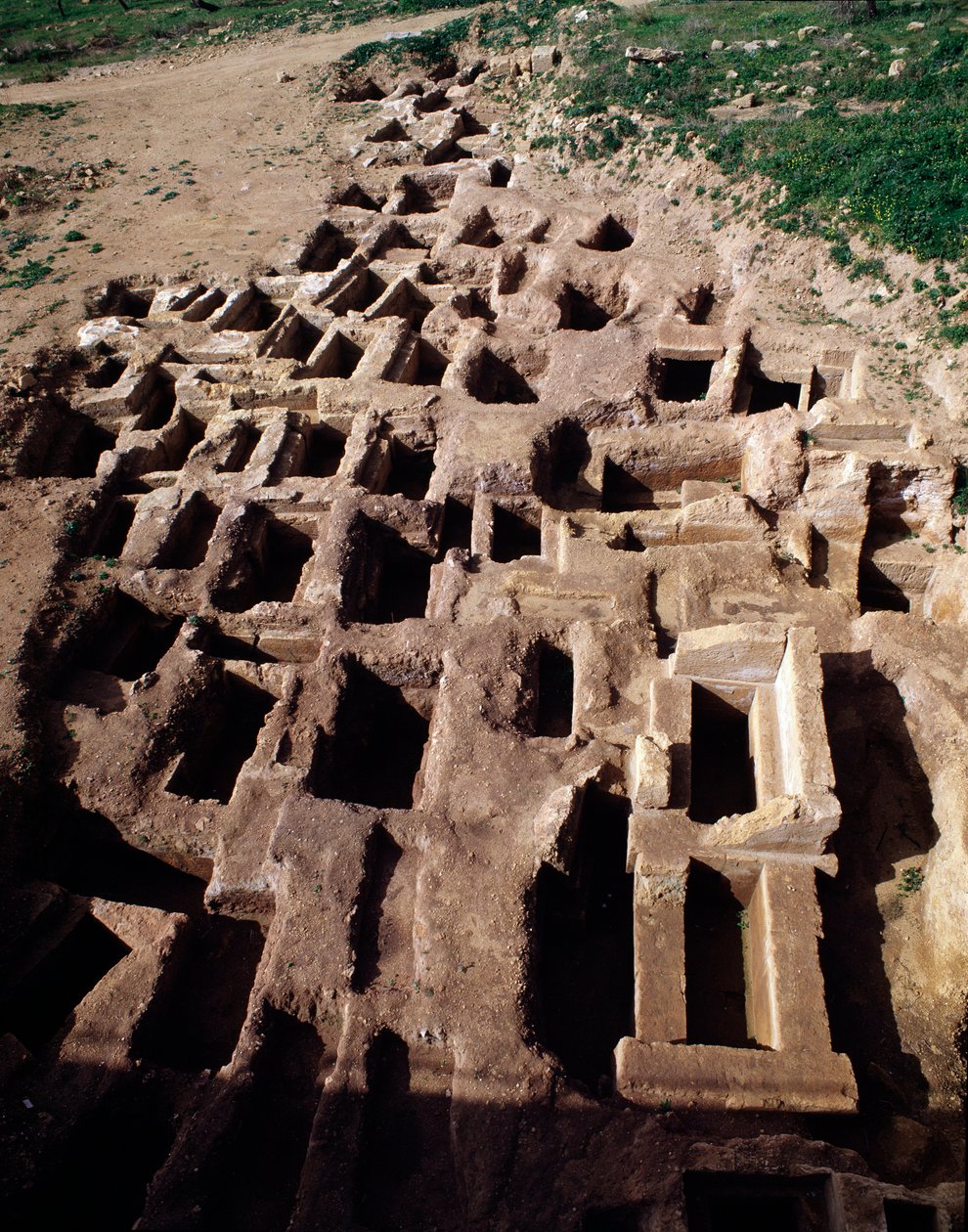 paleochristian nekropolün görünümü, 4. yüzyıl by Paleo Christian