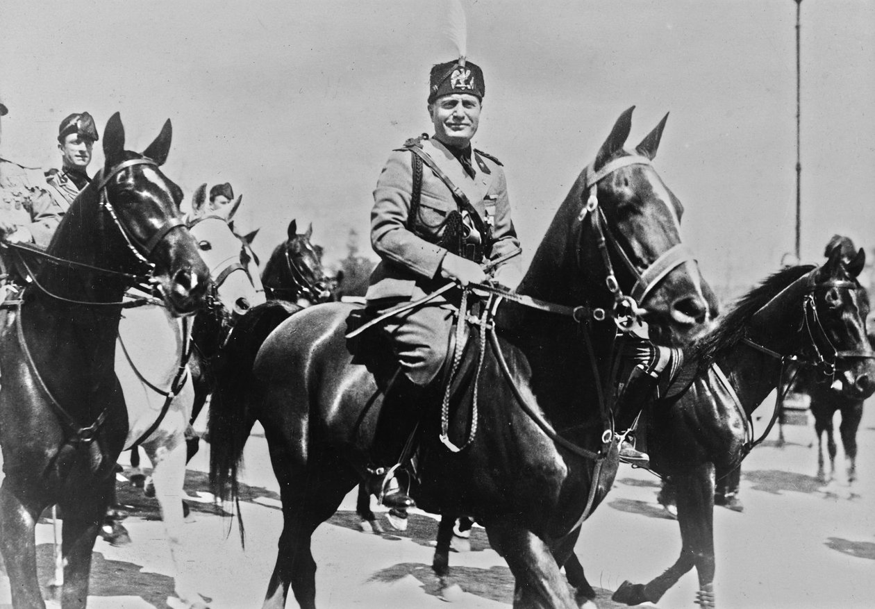 "Duce" Albümü: Benito Mussolini, Roma