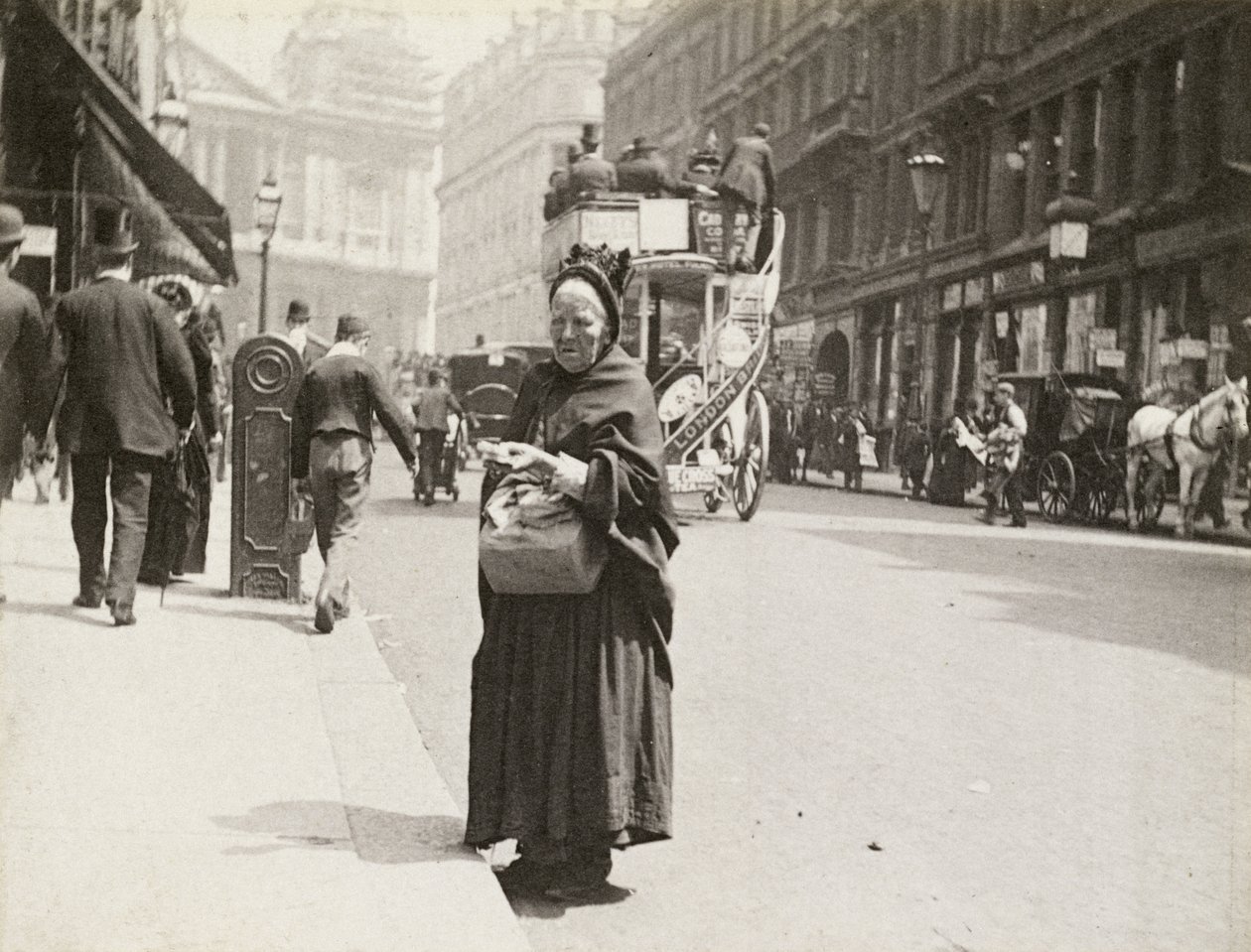 Kibrit Satıcısı, Ludgate Hill, 1893 by Paul Martin