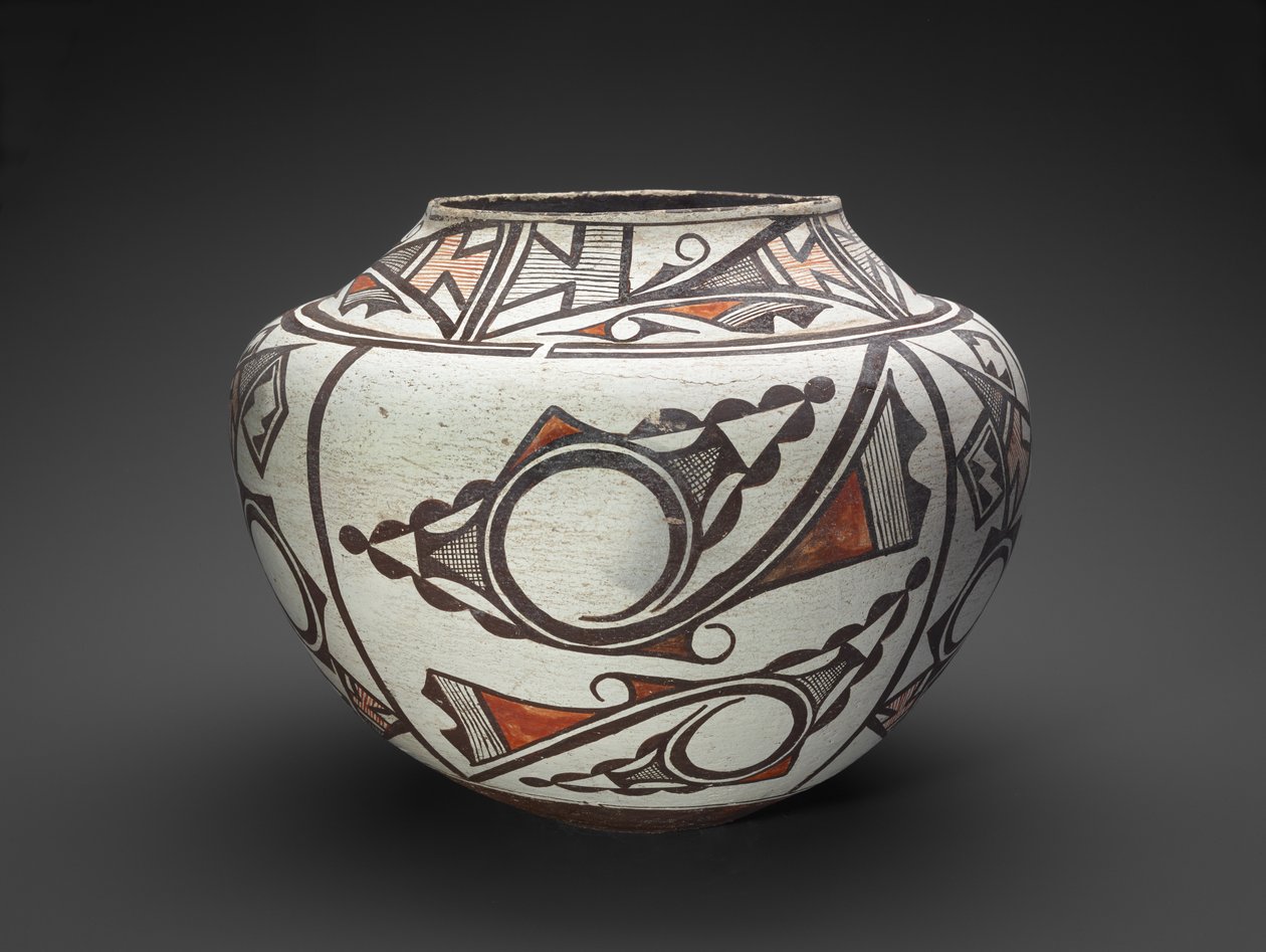 Geometrik ve Soyut Tasarımlı Kavanoz (Olla) by People Zuni
