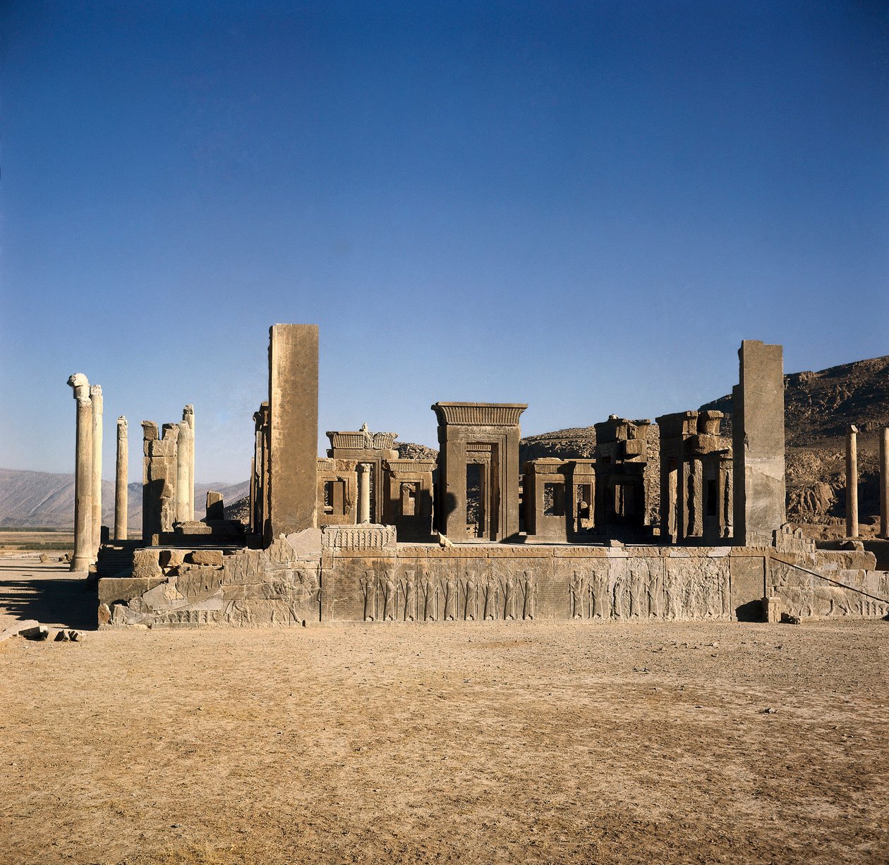 “" Darius I Sarayı (MÖ 550-486) Persepolis