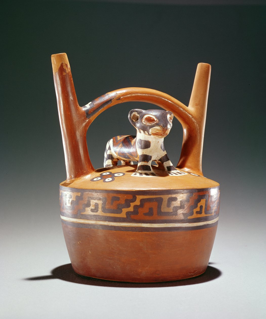 Jaguarlı çömlek üzengi kabı, Nazca Kültürü (seramik) by Peruvian School