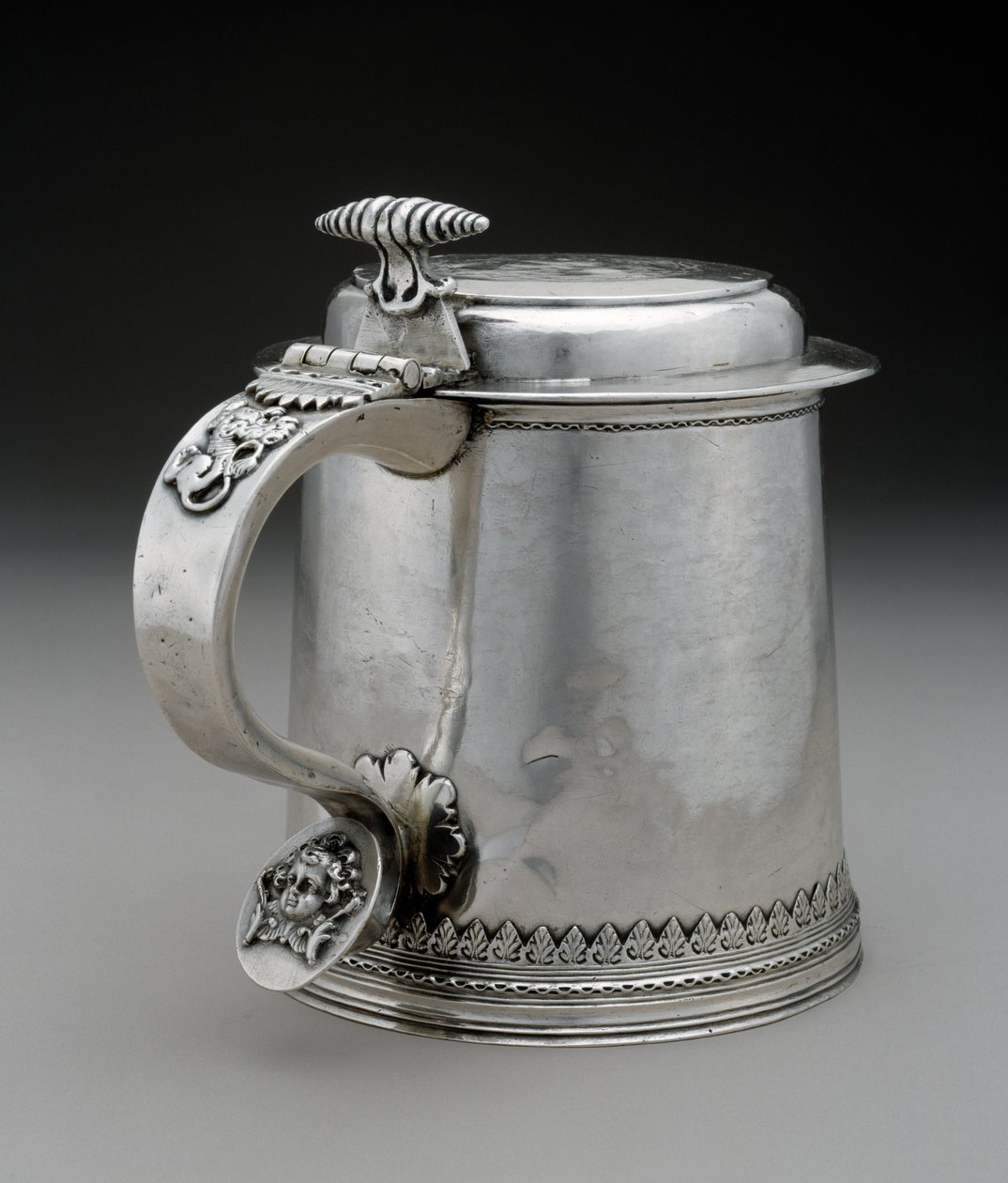 Tankard, c.1710 (gümüş) by Peter Van Dyck