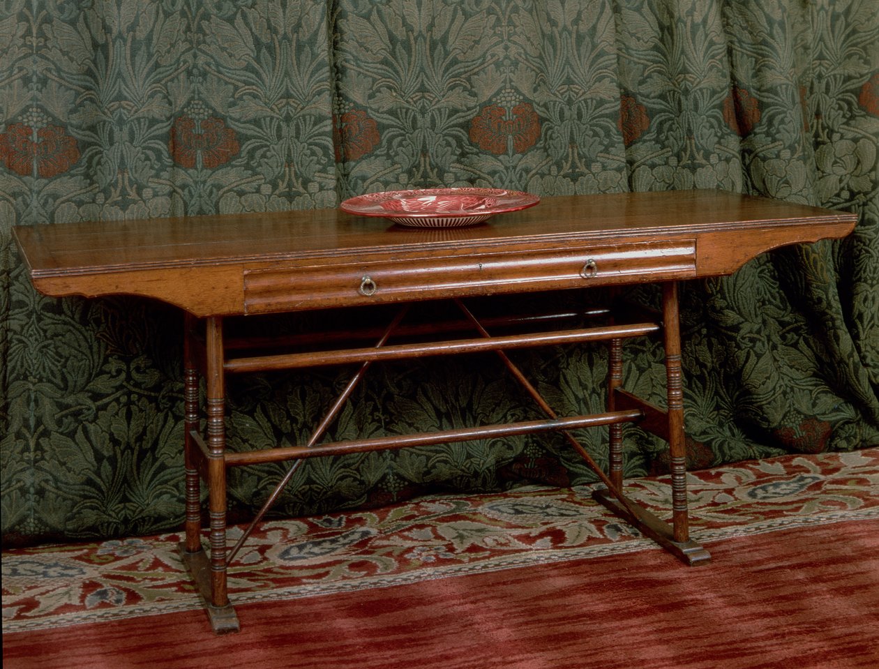 Morris and Co. için tasarlanmış yan sehpa (meşe ağacı) by Philip Webb