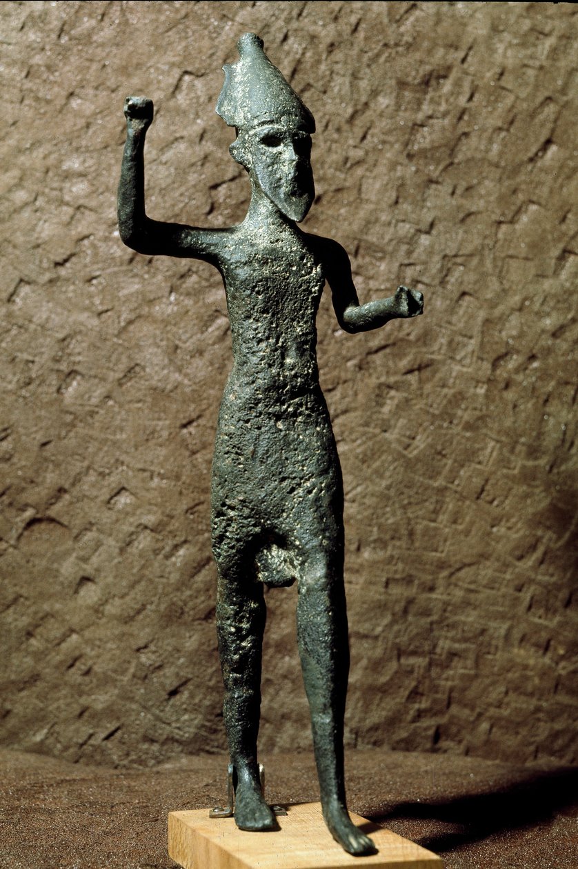 Fenike: bronz bir tanrı heykelciği. Selinunte (Selinonte), Sicilya yakınlarındaki denizde bulun. MÖ 14-13. yüzyıl. Palermo, Ulusal Arkeoloji Müzesi by Phoenician