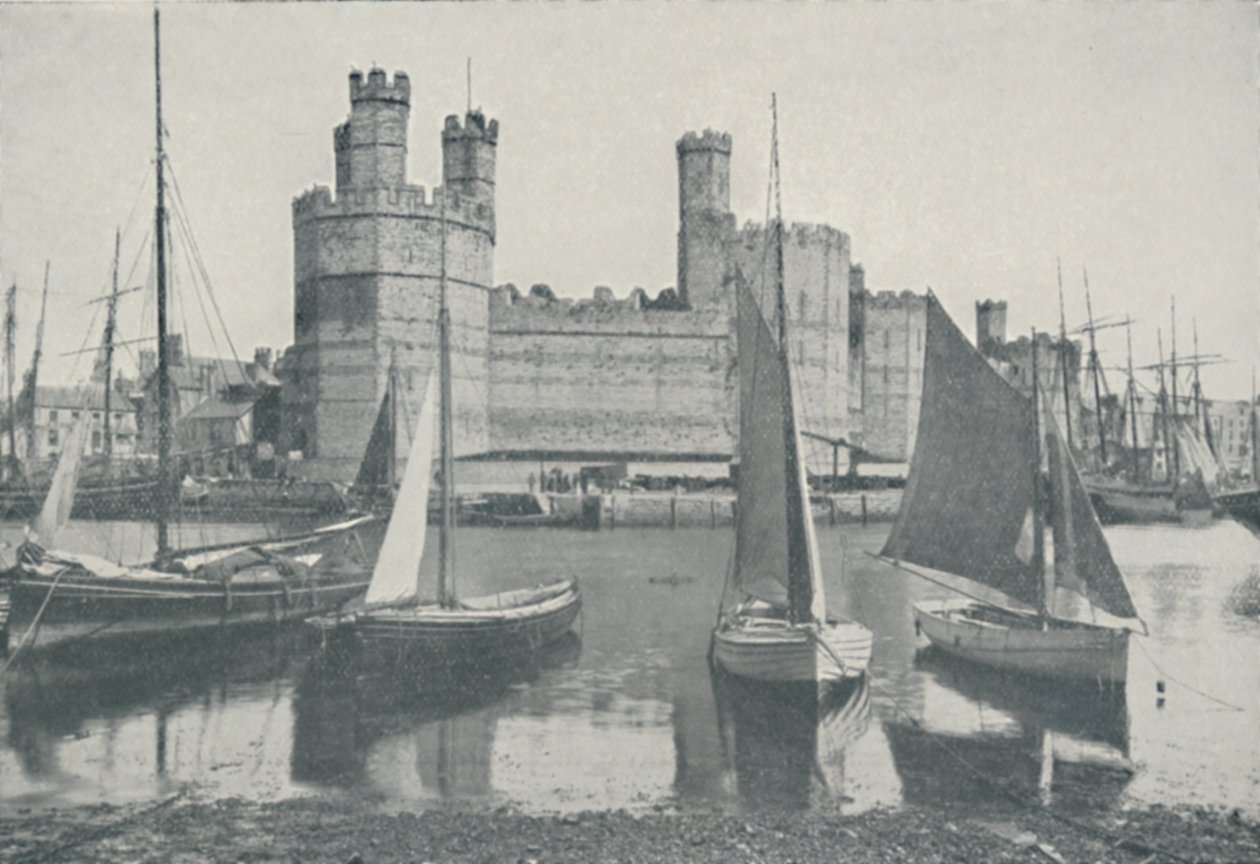 Carnarvon Kalesi, 1910 by Photochrom Co Ltd of London