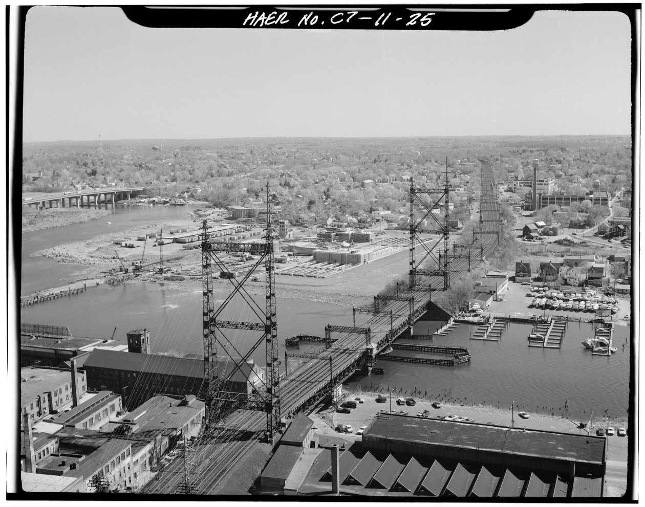 Norwalk River Bridge, Norwalk, Connecticut (s/b fotoğraf) by Photographer American
