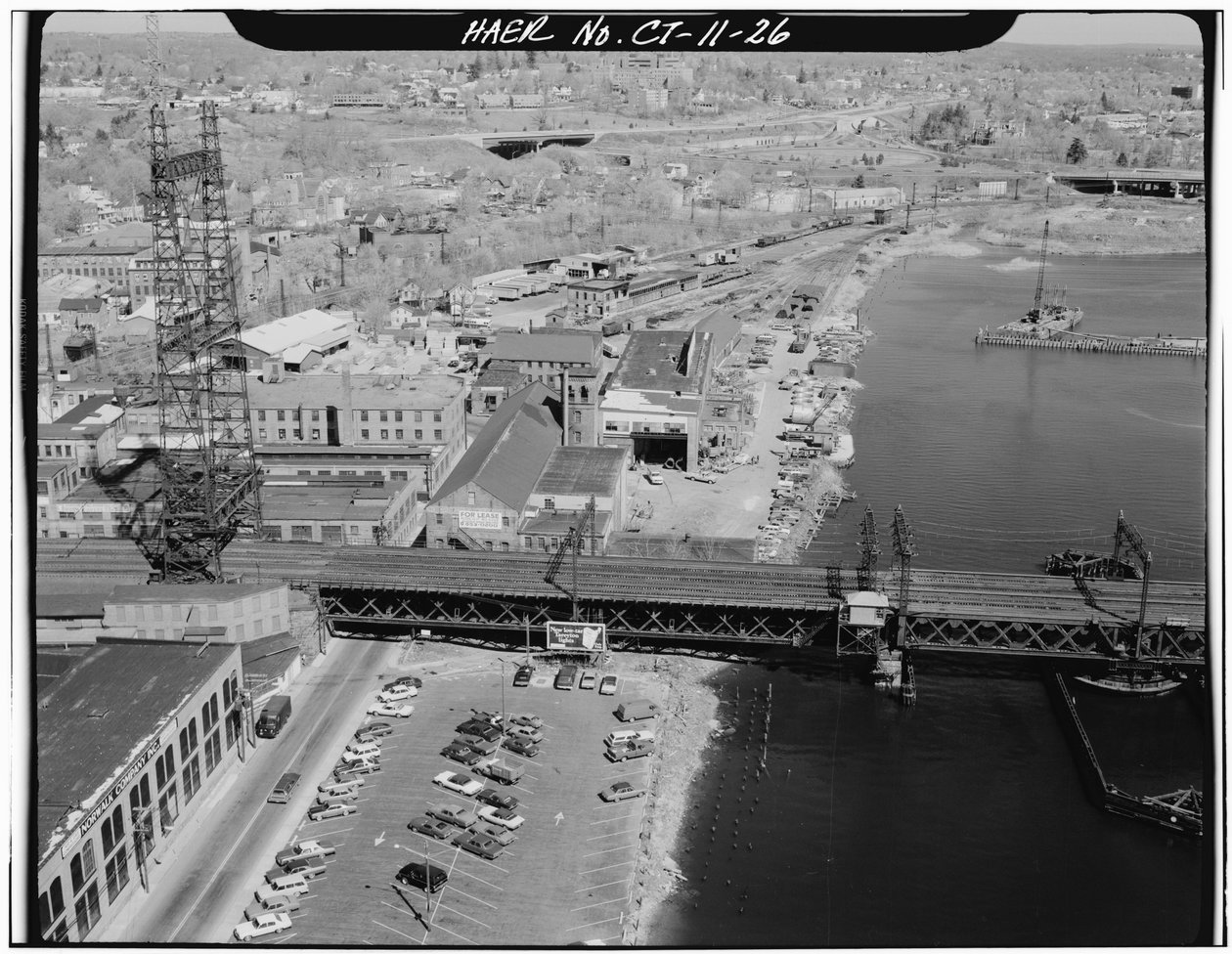 Norwalk River Bridge, Norwalk, Connecticut (s/b fotoğraf) by Photographer American