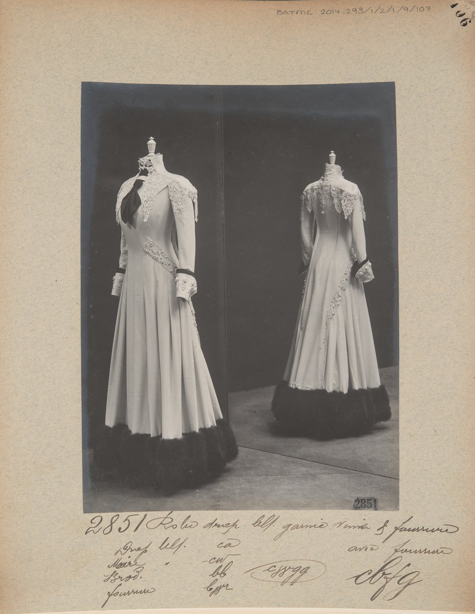 Albüm Sayfası: House of Worth, Afternoon Dress by Photographer French