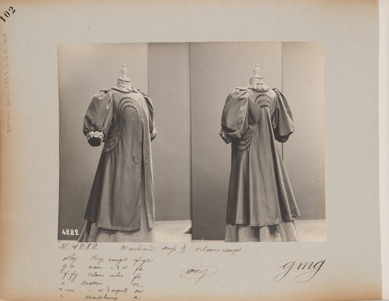 Albüm Sayfası: House of Worth, Coat by Photographer French