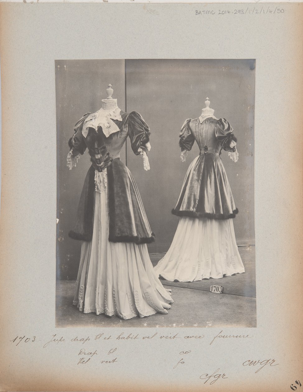 Albüm Sayfası: House of Worth, Kostüm by Photographer French
