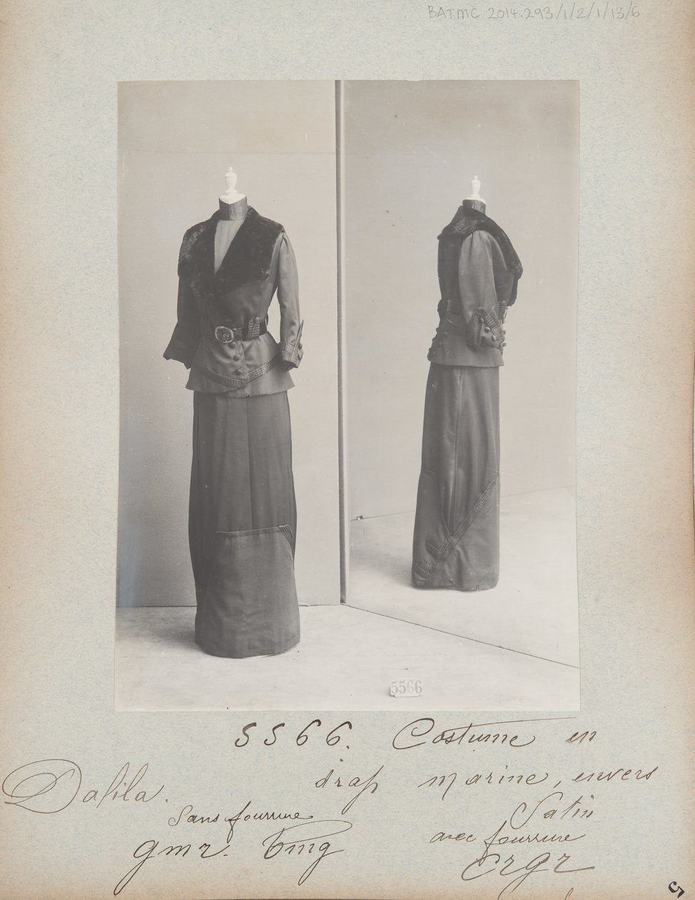 Albüm Sayfası: House of Worth, Kostüm by Photographer French