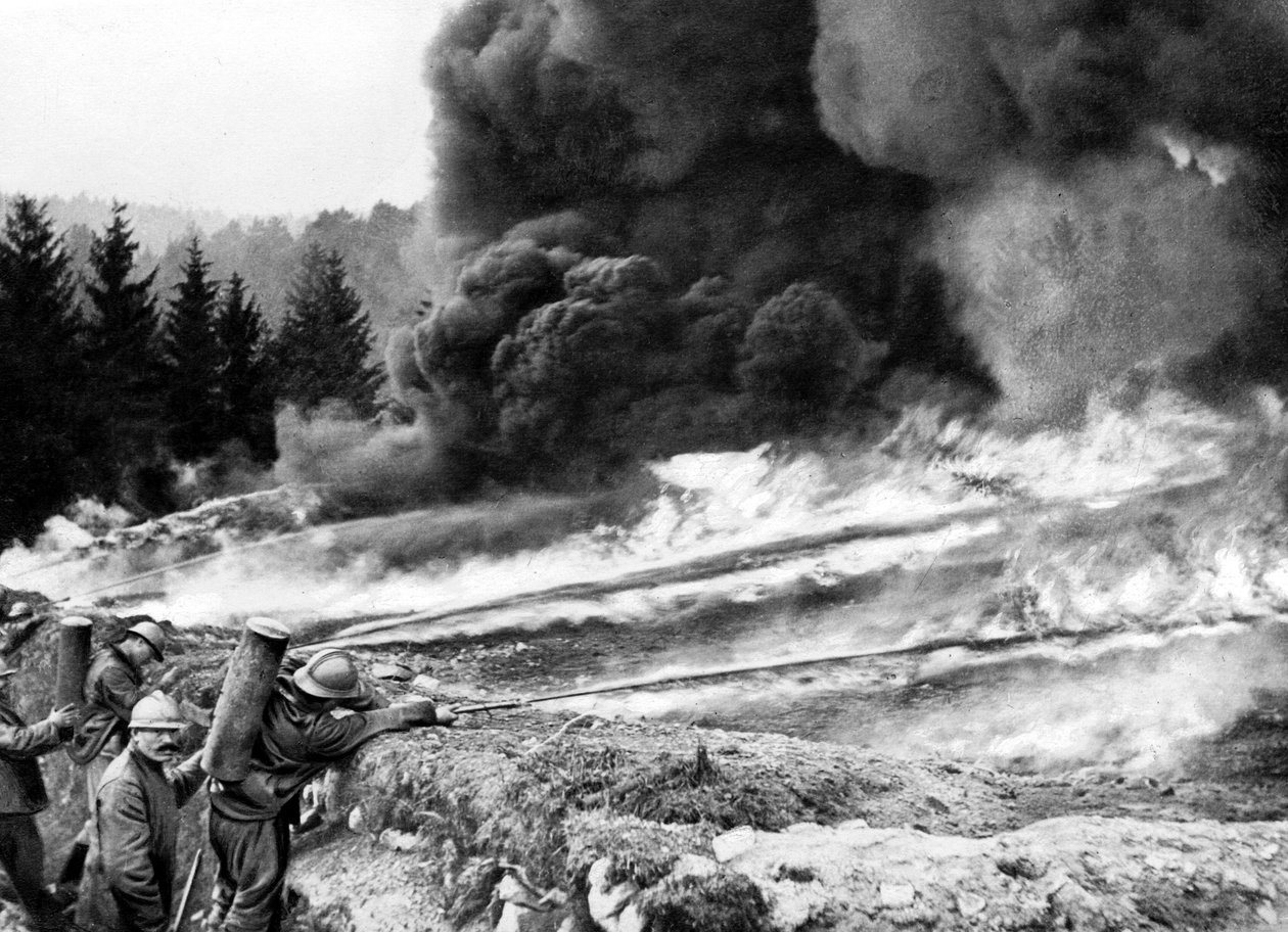 Siperlerdeki Fransız Askerleri, Chemin des Dames by Photographer French