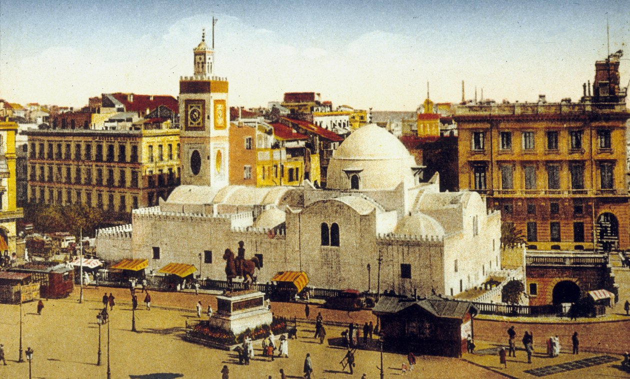 Hükümet Meydanı, Cezayir by Photographer French