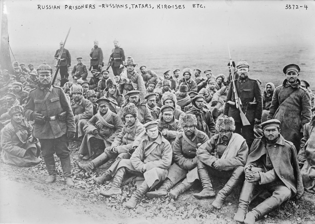 Rus tutsaklar: Ruslar, Tatarlar ve Kırgızlar by Photographer German