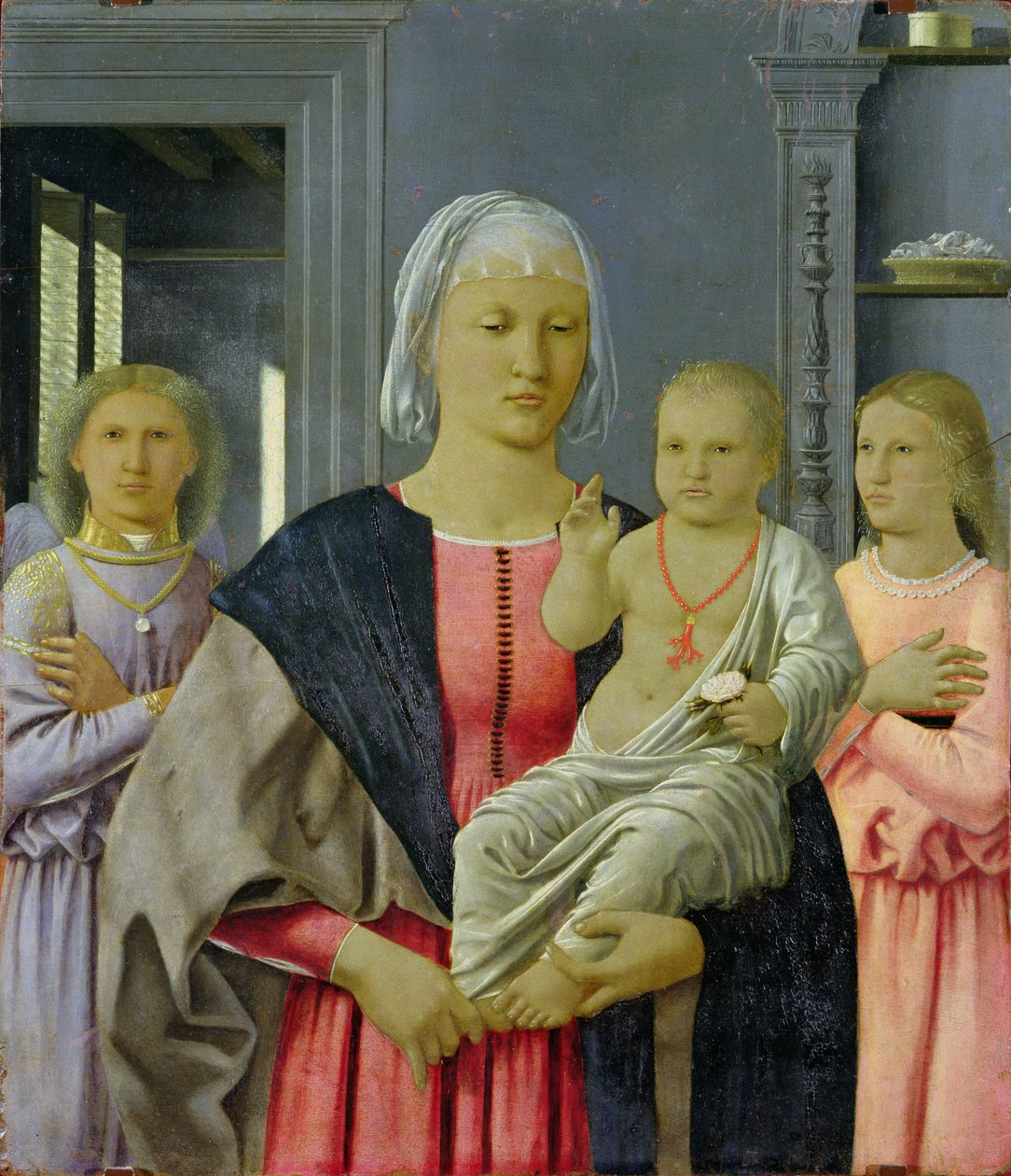 Senigallialı Madonna with Child and Two Angels, c.1470 (panelde mizaç) by Piero della Francesca