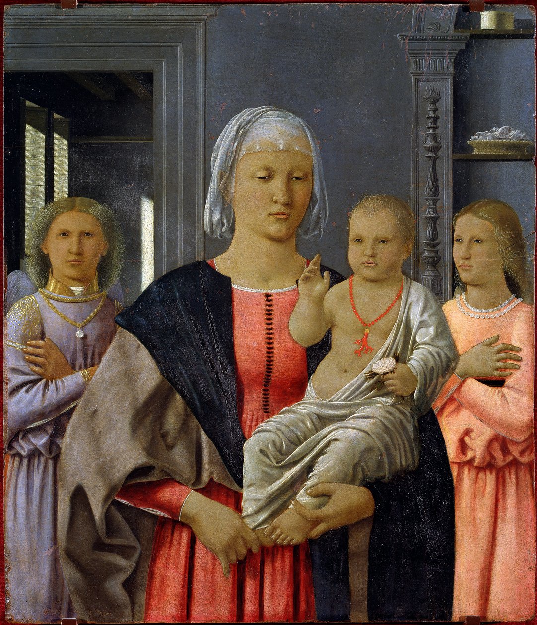 Madonna di Senigallia veya “” İki Melekli Bir Çocuk Madonna ”” Piero della Francesca (1419 / 21-1492) 1480 tarafından tablo. Dim: 52 x 58 cm. Urbino (Urbin), Marche Ulusal Galerisi. by Piero della Francesca