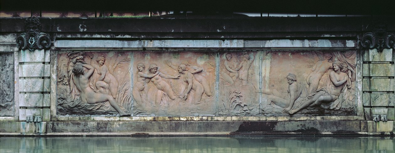 Banyo Perileri, Allee D'Eau'nun bir parçası olan Bain des Nymphes'den kabartma, Francois Girardon (1628-1715) tarafından tasarlanan modellerden sonra yapıldı 1668-70 (kurşun, eskiden yaldızlı) by Pierre Legros