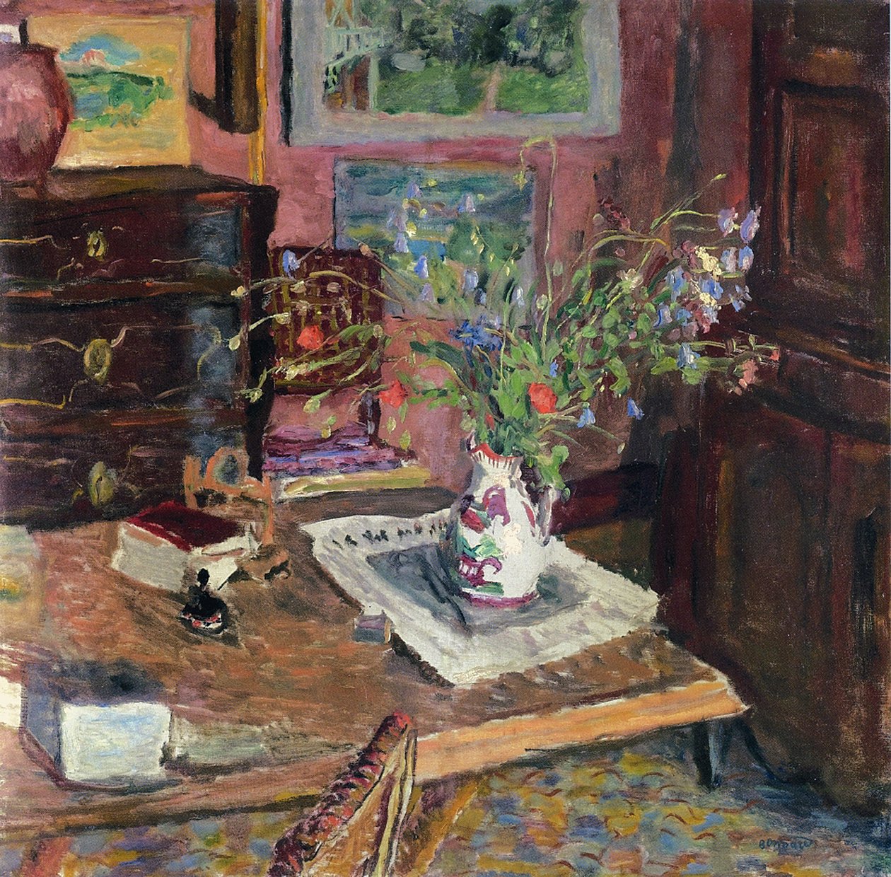 Çiçekli iç mekan, c.1910 by Pierre Bonnard