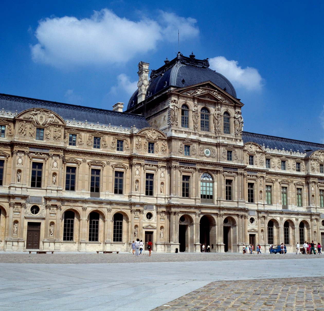 Mimari: Louvre
