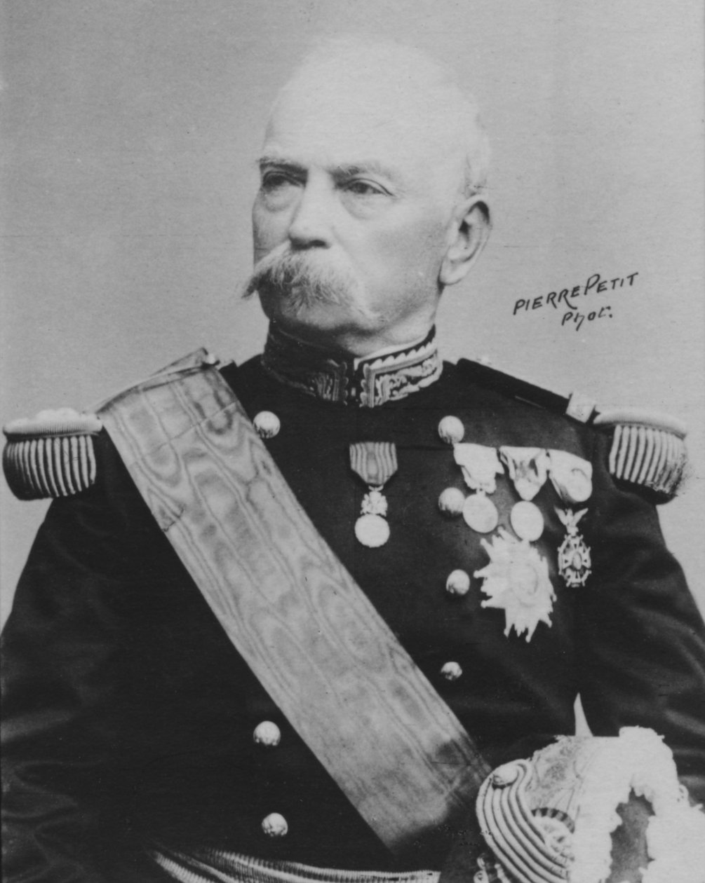 Genel Billot, c1893 by Pierre Petit