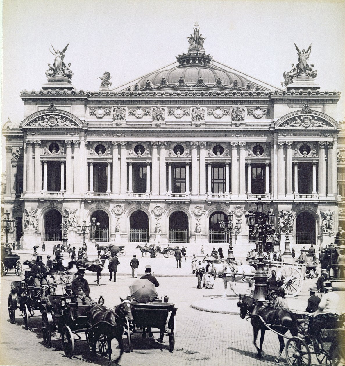 Opera Binası, Paris, 14 Mayıs 1893 by Portuguese Photographer