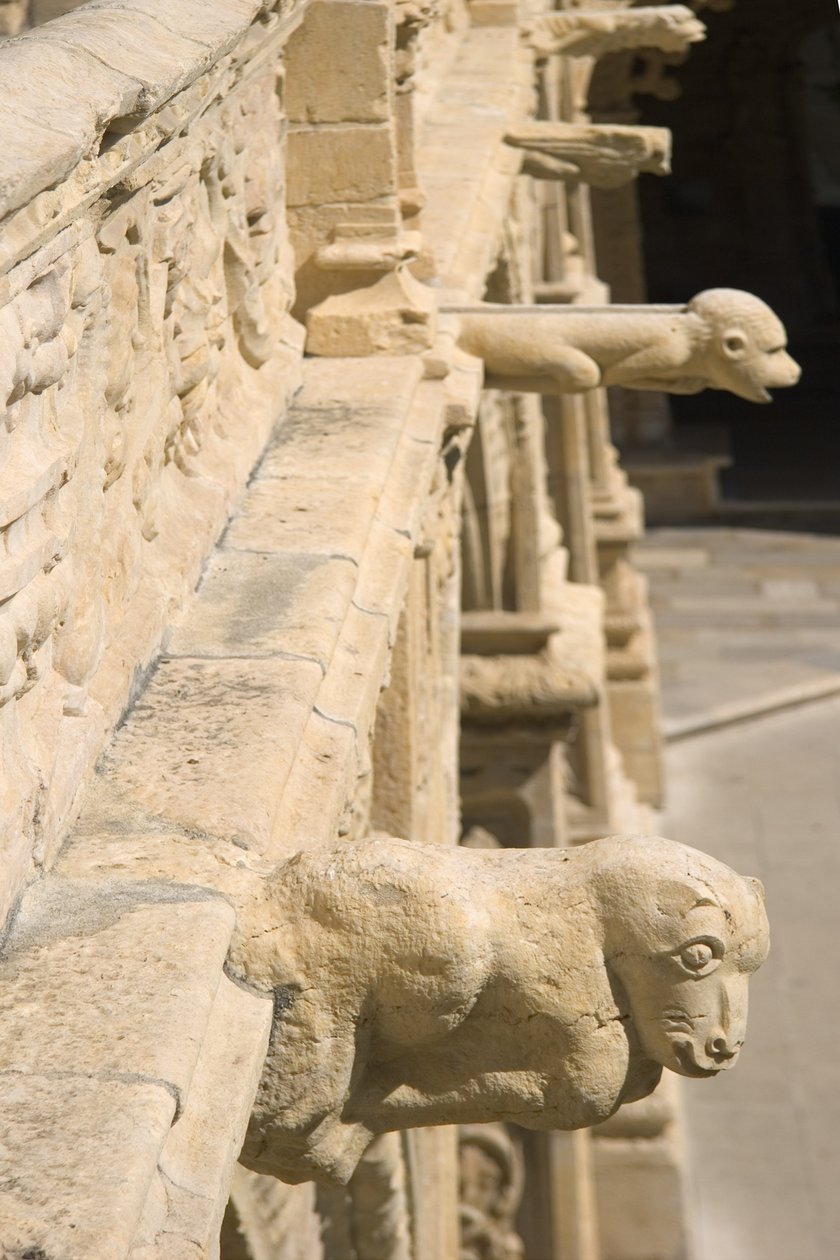 Manastırdaki Gargoyles by Portuguese School