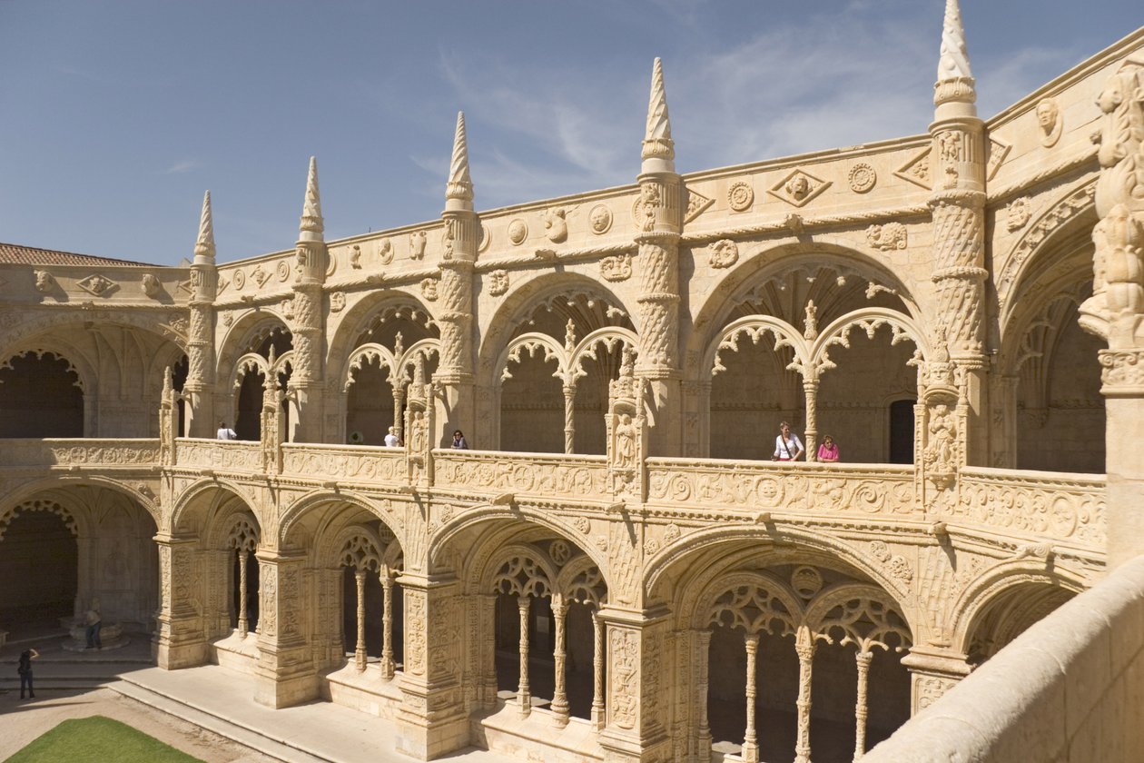 Üst galeriden revakların görünümü (ayrıca bkz. 237489 ve 237491) by Portuguese School