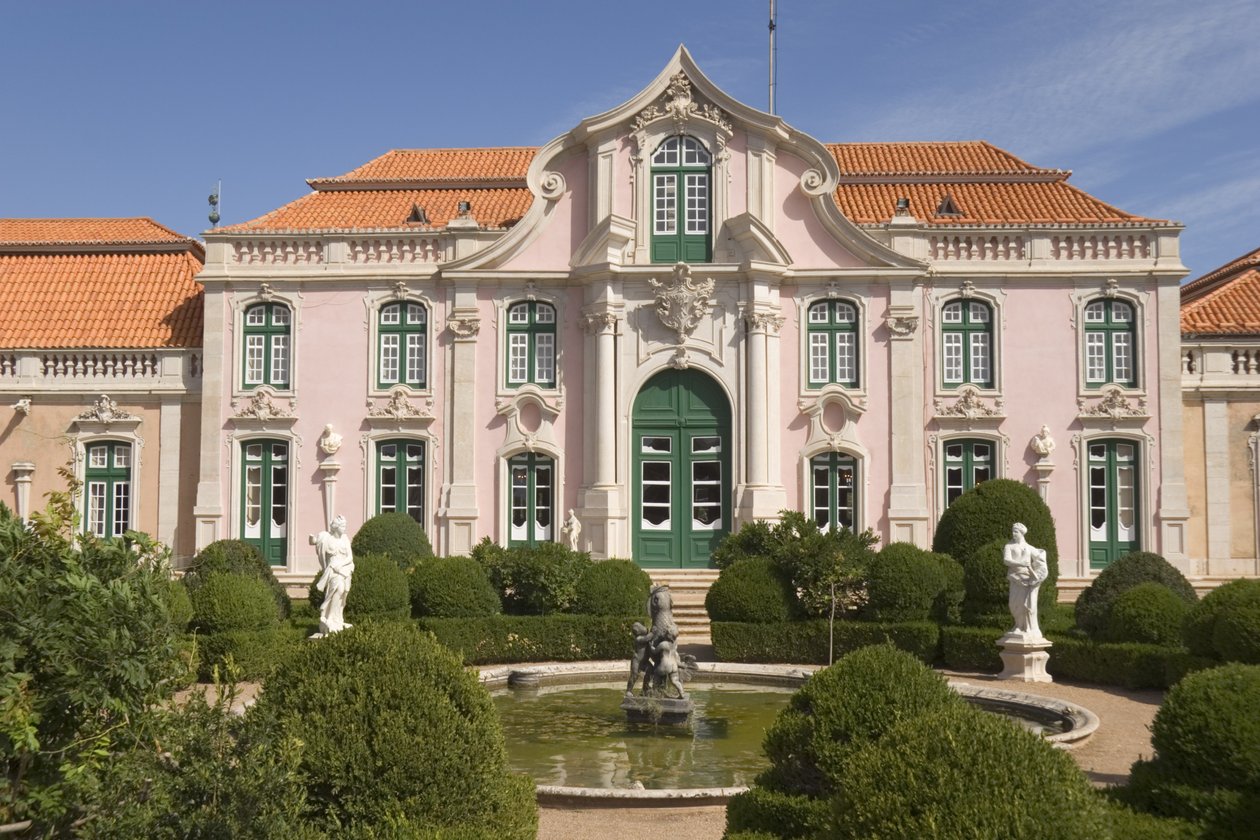 Dış görünüm by Portuguese School